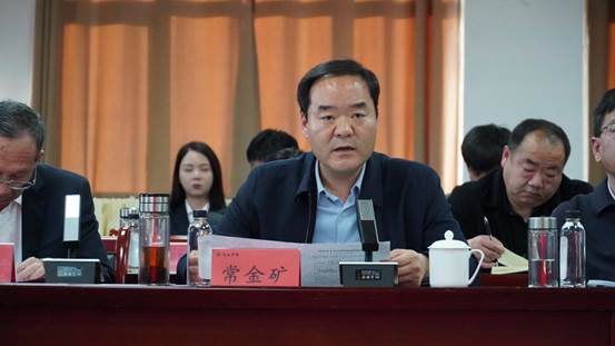 3f293f3d79fd863a2a7b7338e33e380